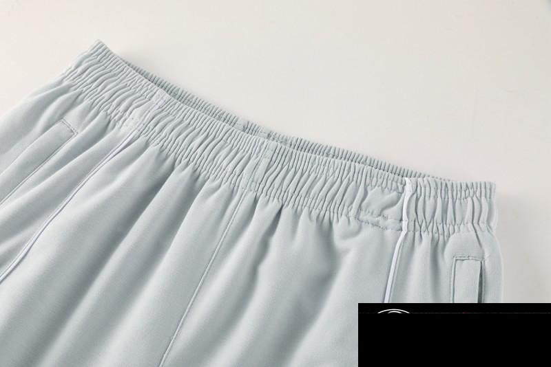 5ab2e657edd613c2.jpg