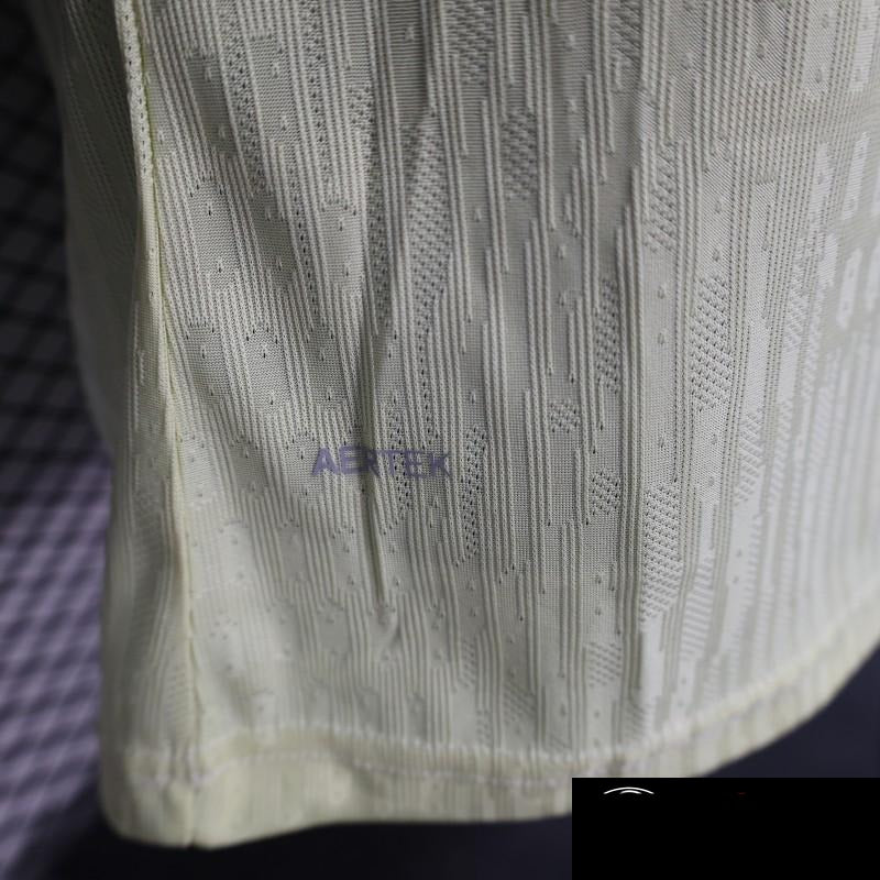 8f293103289ceb69.jpg