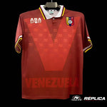 5de4516ee955f9449efaf695.jpg