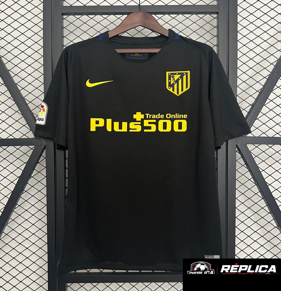 f3efc66de9565eb32a5290fc.jpg
