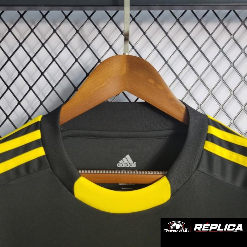 e90099ecb6a0c97d.jpeg