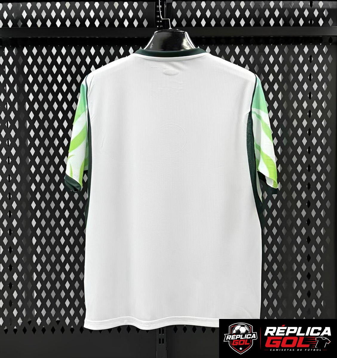 5de2a6971212ba19c4ba806a.jpg