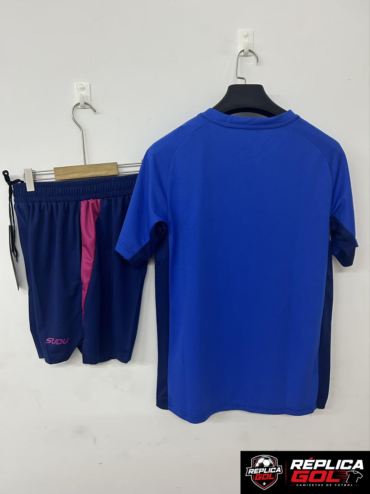 922f1e5410800e47.jpg